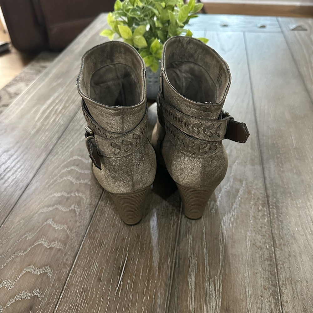 MIA Stone Ankle Boots with Braided Accents - Picture 4 of 14